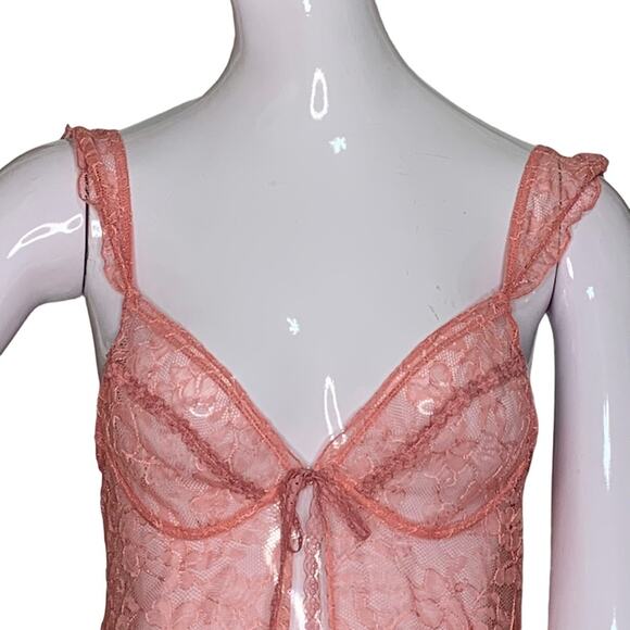 Victoria's Secret Y2K All Lace Baby Doll Pale Pink Size M Slit Down The Middle - Picture 3 of 13